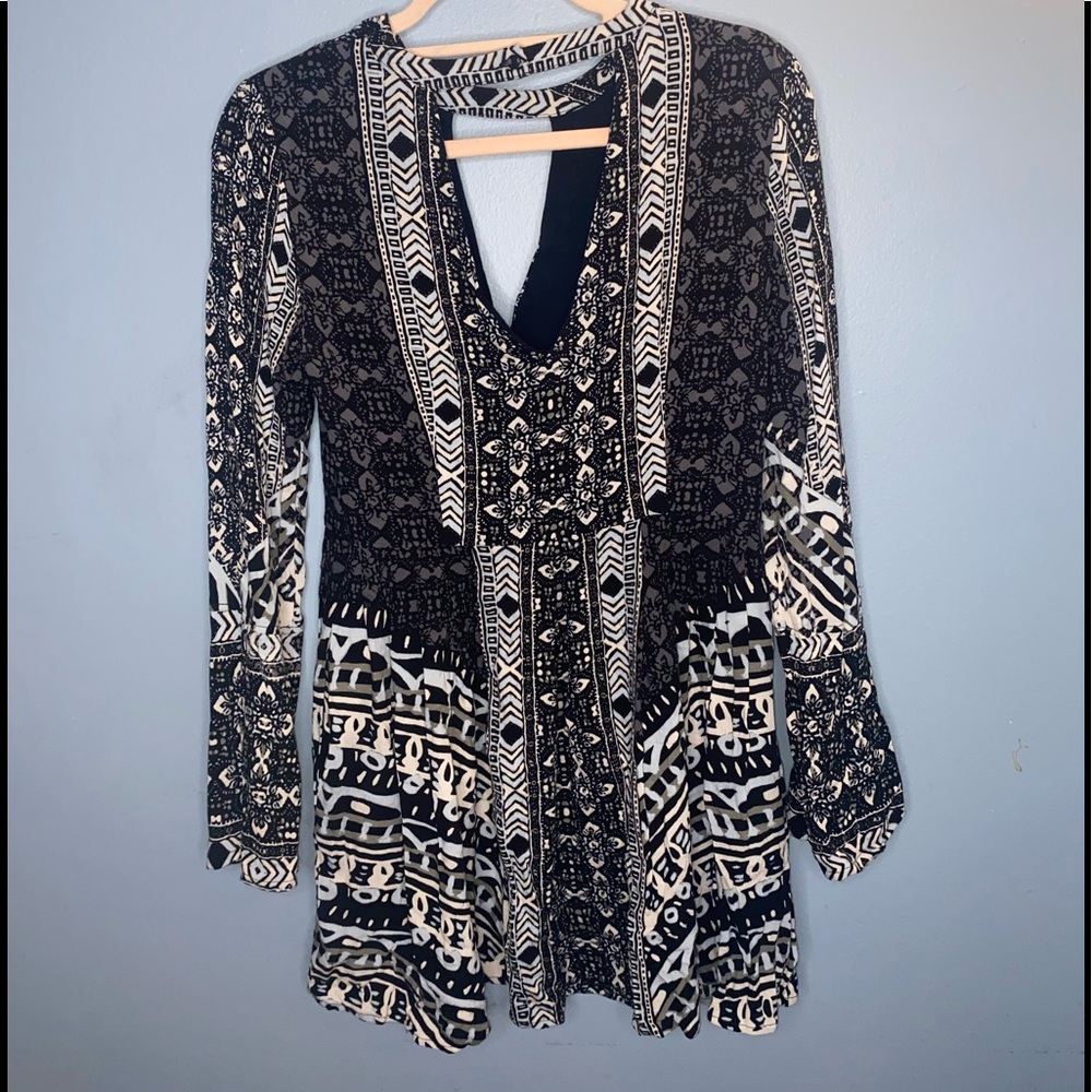 Free People OB565632 Tegan Border Printed Mini Dress in Black Size 4 - Picture 4 of 14